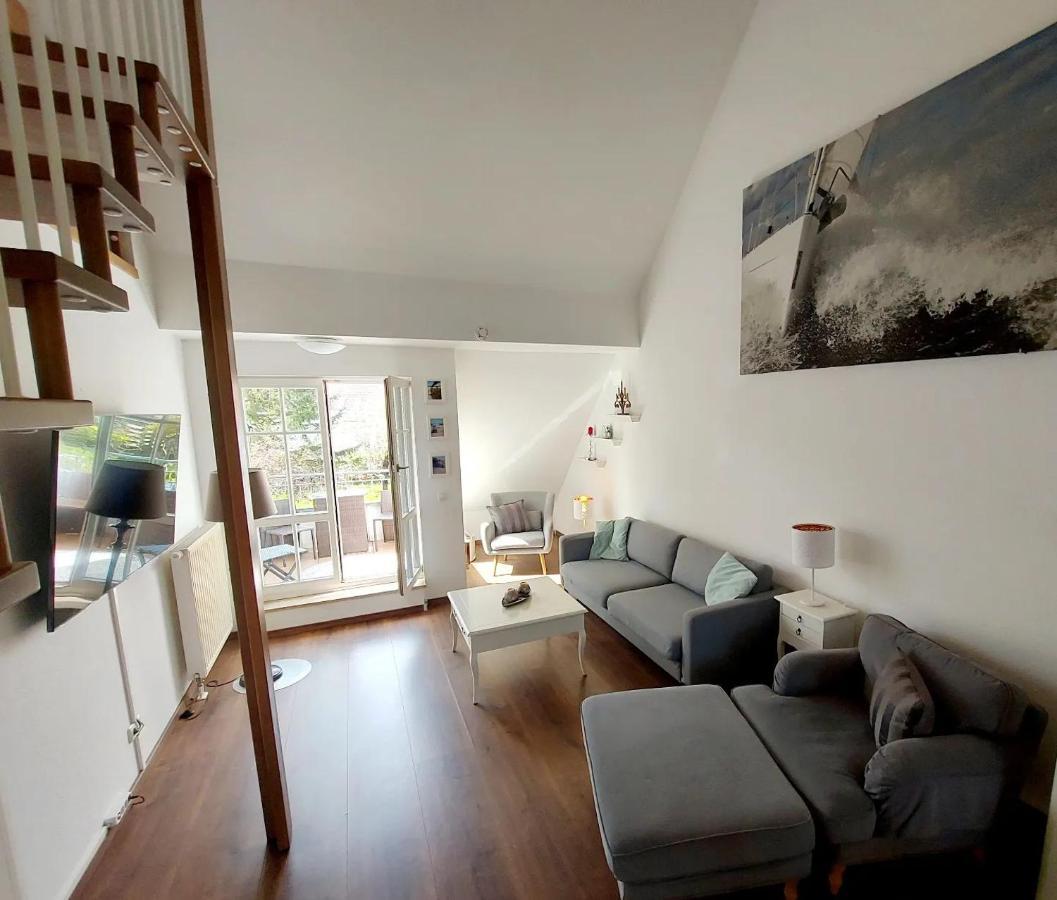 Hochwertige Ferienwohnung Direkt Am Wasser Mit Balkon 그라이프스발트 외부 사진